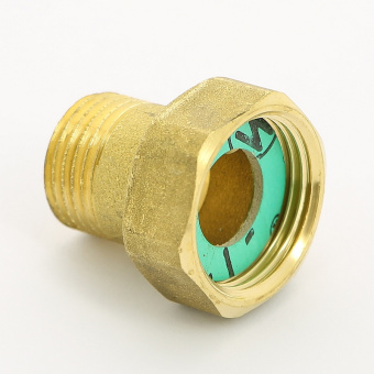 Соединение с накидной гайкой НВ 1/2" x 3/4" с плоской прокладкой