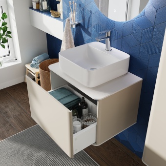 Тумба с раковиной STWORKI Ноттвиль 60 бежевый шелк, без отверстия под смеситель