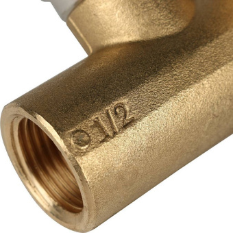 STOUT Угольник настенный с креплением удлинённый 1/2"х20 для металлопластиковых труб прессовой