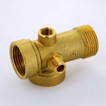 Узел пятивыводной для автономного водоснабжения UNI-FITT 82x1"x1/4"