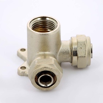 Водорозетка обжим-В трехплоскостная никелированная UNI-FITT 16х1/2"х16